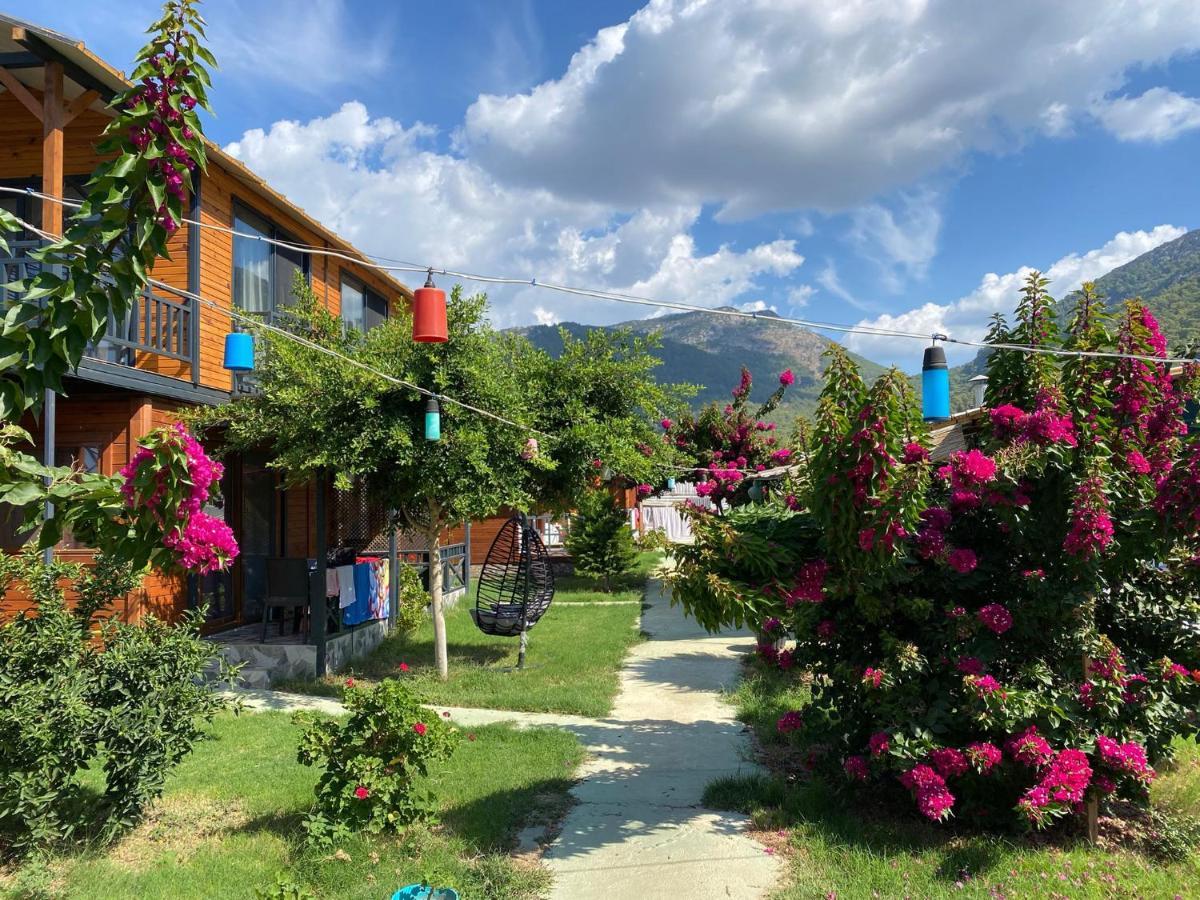 Karaoez Ada Bungalows & Villa Екстериор снимка