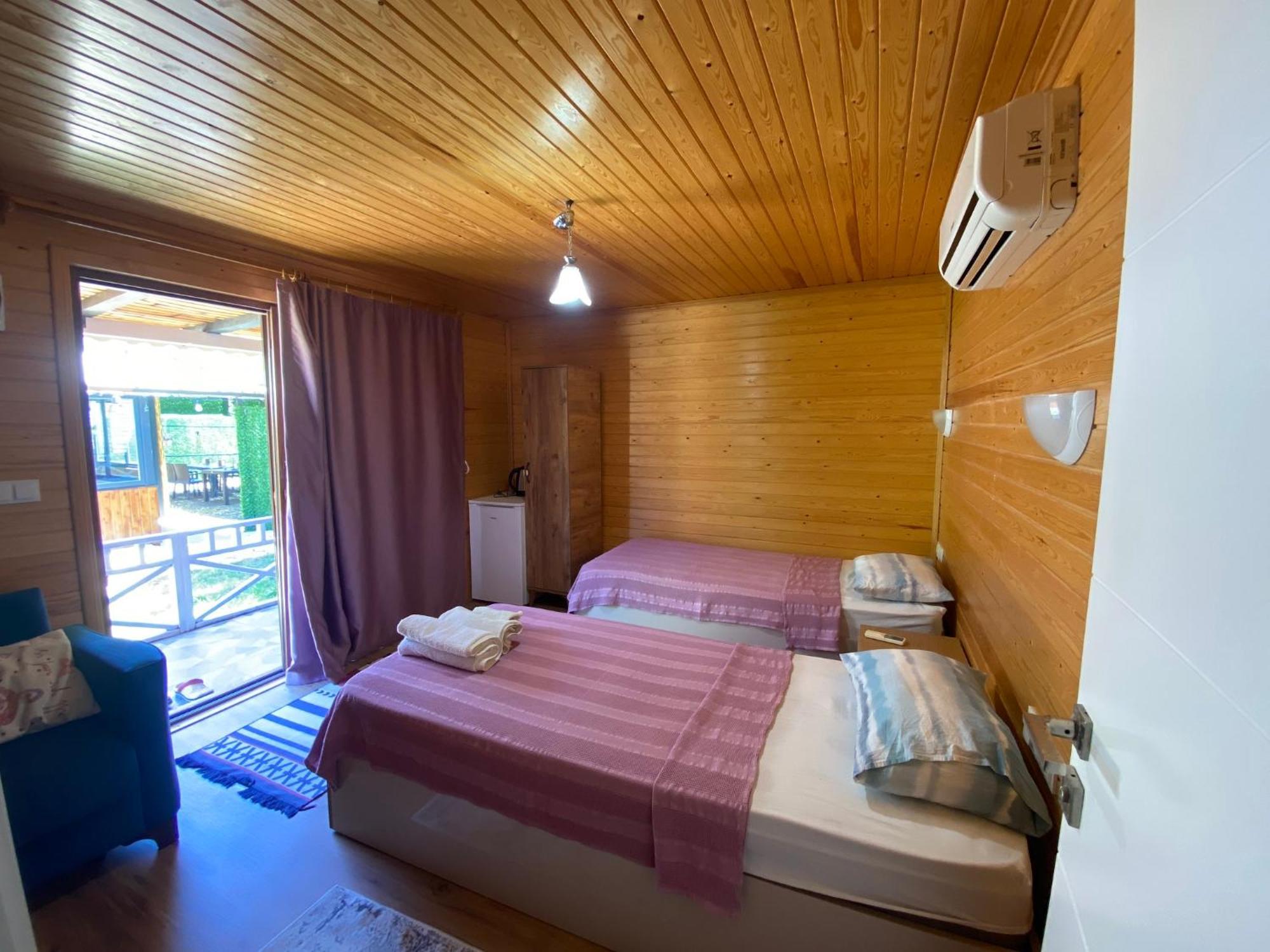 Karaoez Ada Bungalows & Villa Стая снимка